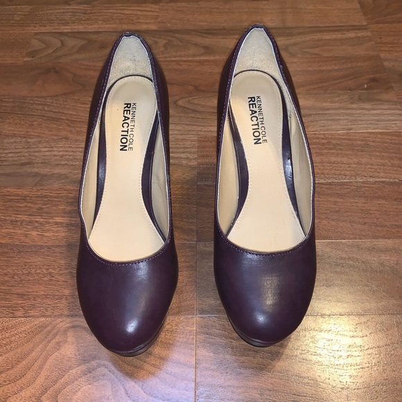 Shoe - Picture 3 of 4